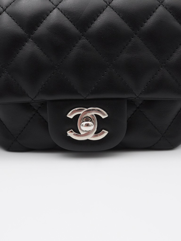 Chanel nerka Uniform