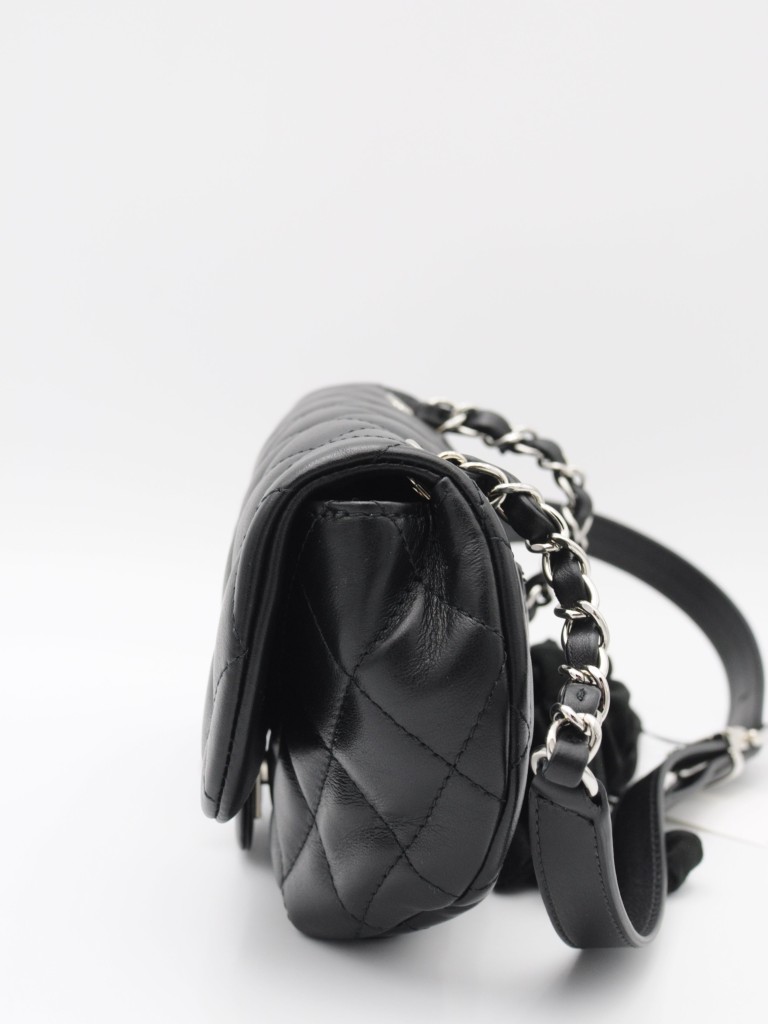 Chanel nerka Uniform