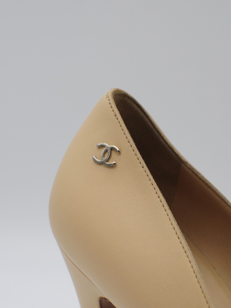 Chanel buty na obcasie