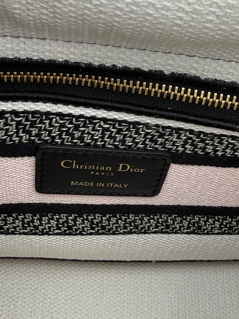 Dior Lady D-lite Medium bag