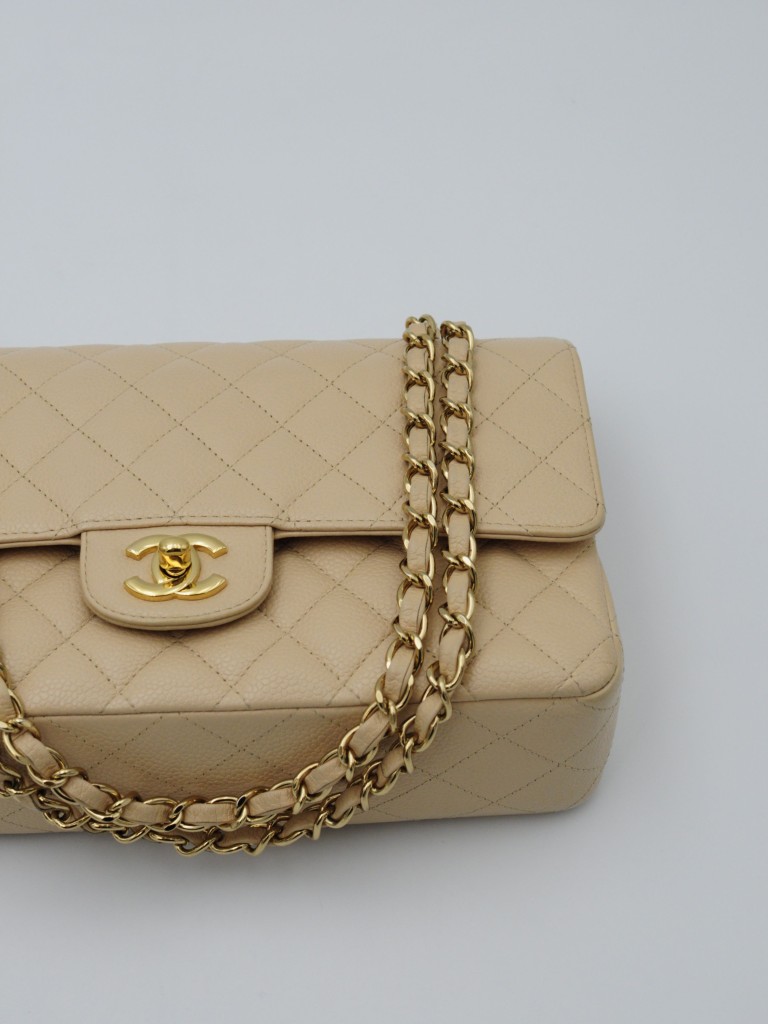 Chanel Classic Medium Double Flap torebka