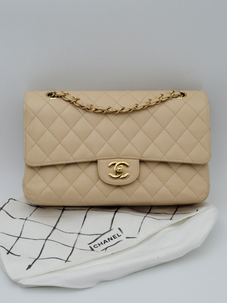 Chanel Classic Medium Double Flap torebka