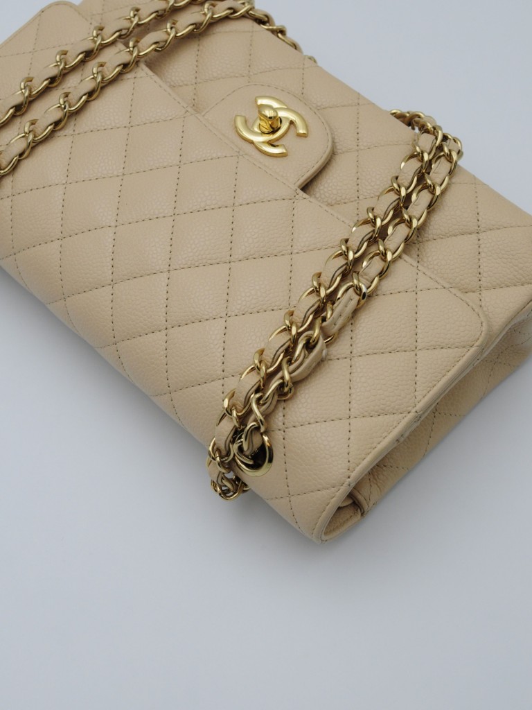 Chanel Classic Medium Double Flap torebka
