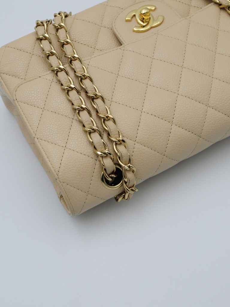 Chanel Classic Medium Double Flap torebka