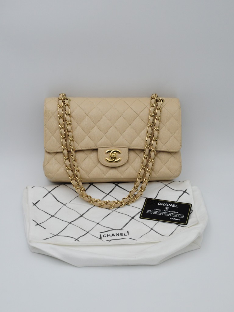 Chanel Classic Medium Double Flap torebka