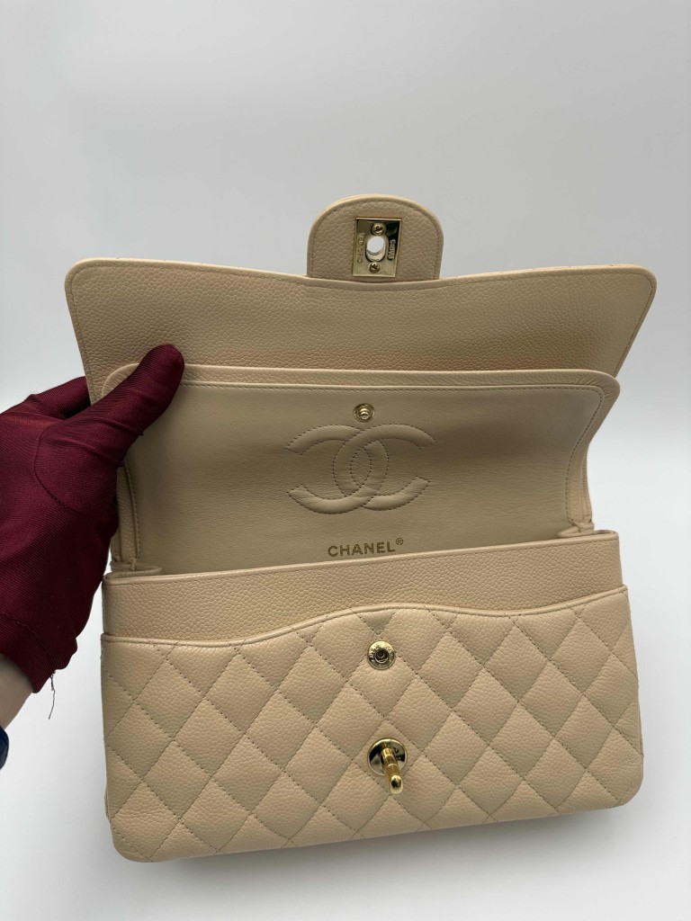 Chanel Classic Medium Double Flap torebka