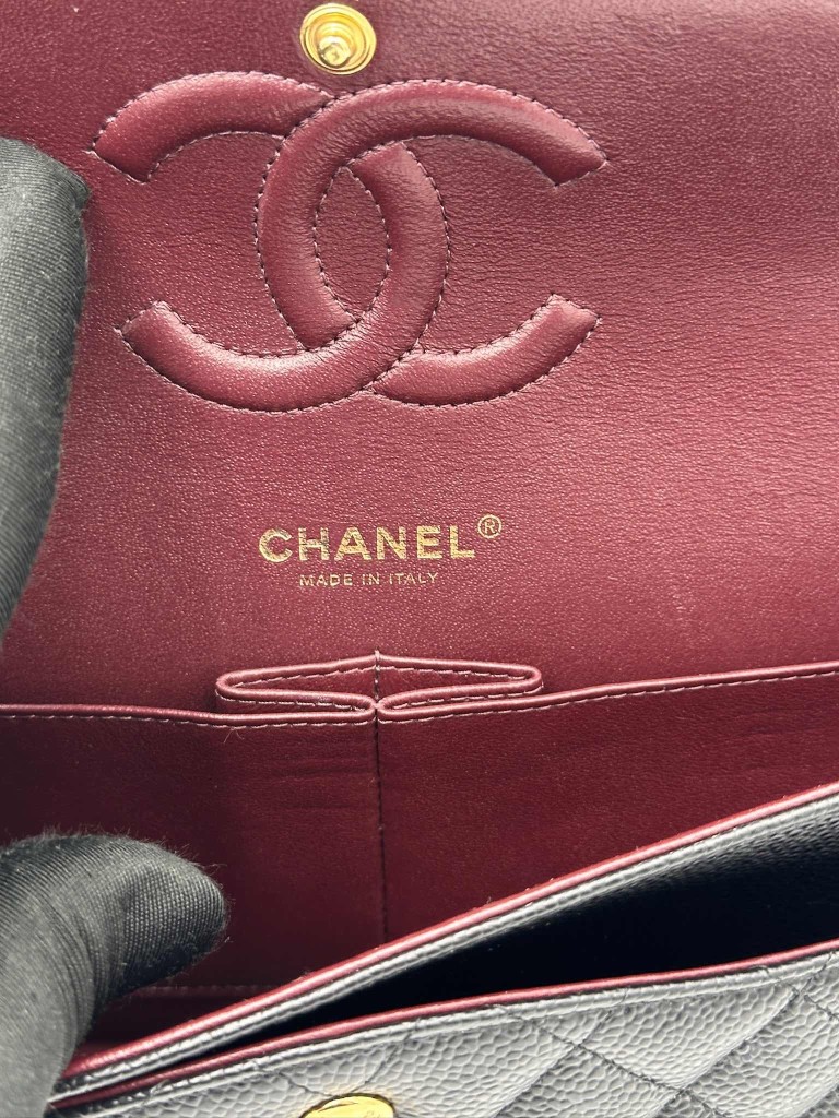 Chanel Classic Medium Double Flap torebka