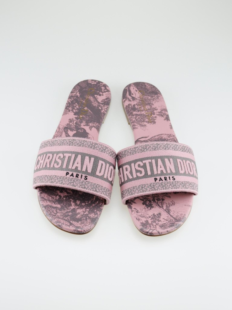 Dior Dway slides