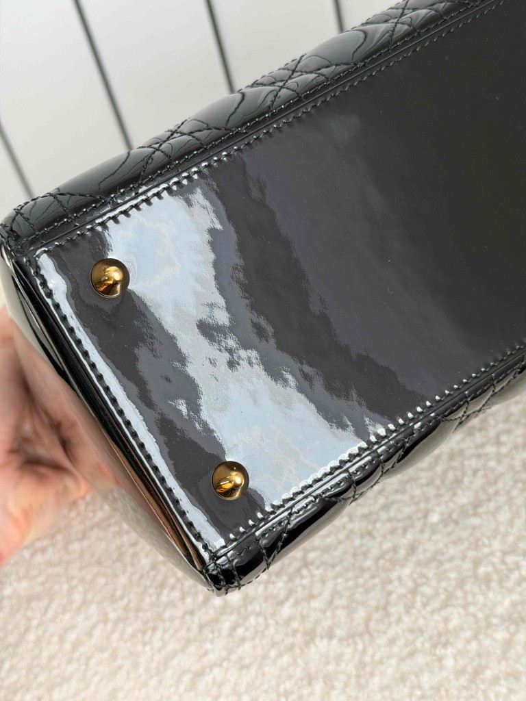 Dior Lady Dior Medium bag