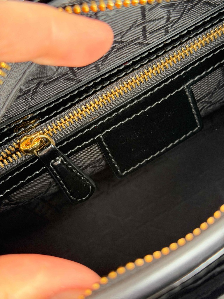 Dior Lady Dior Medium bag