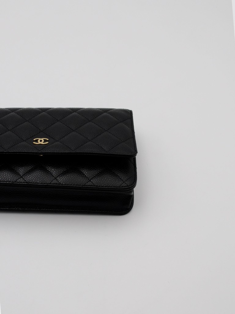 Chanel Wallet on Chain