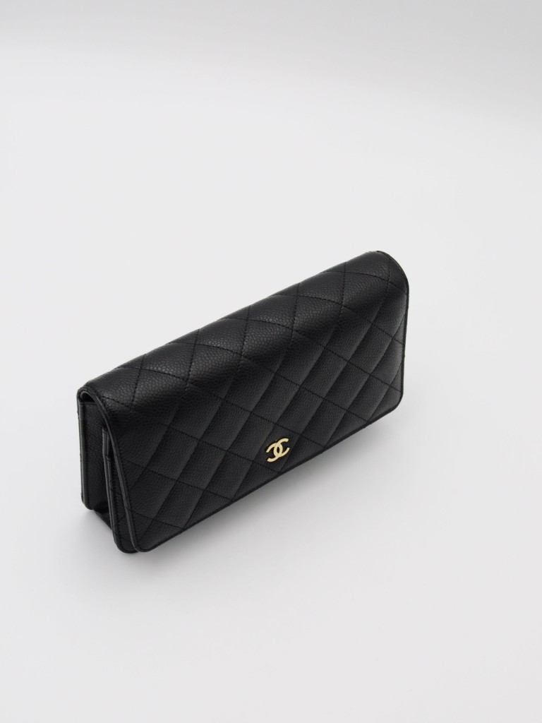 Chanel Wallet on Chain