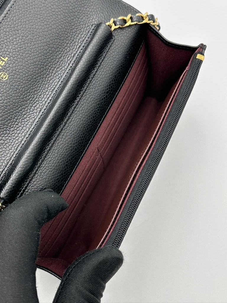 Chanel Wallet on Chain