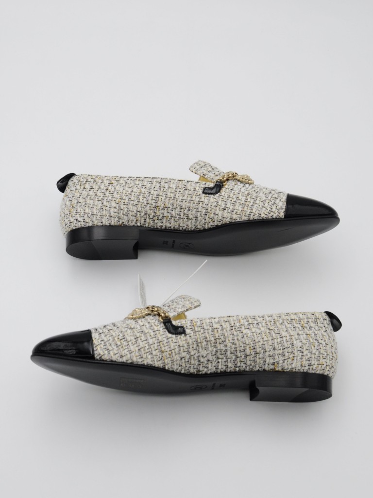 Chanel mocassins