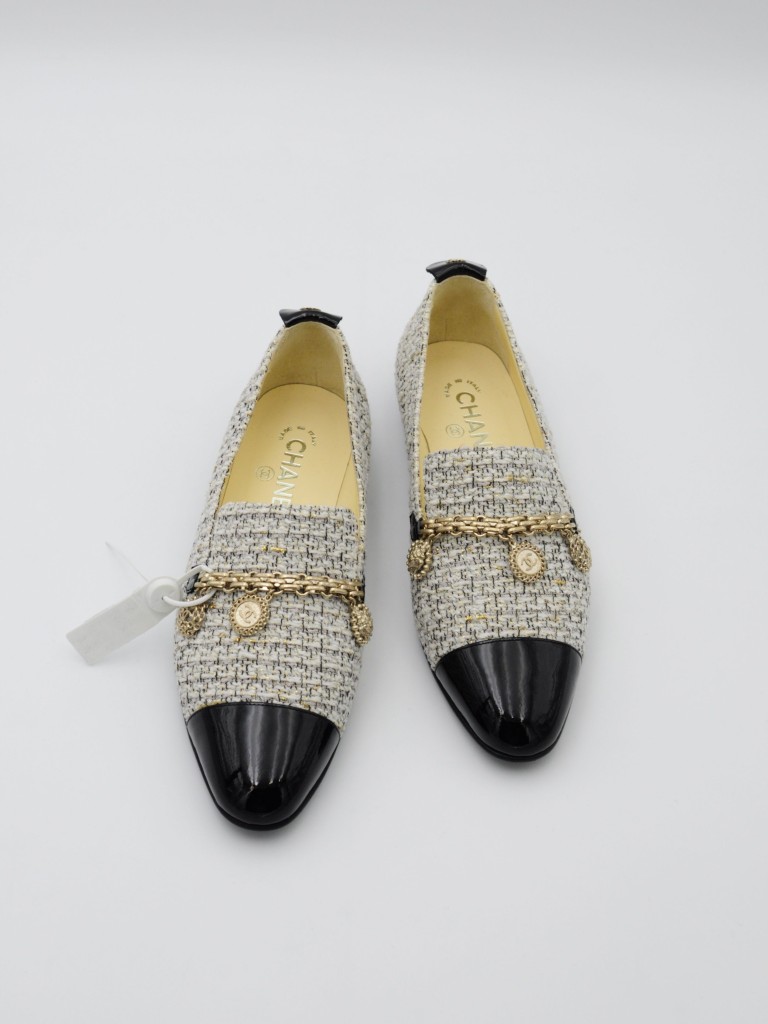 Chanel mocassins