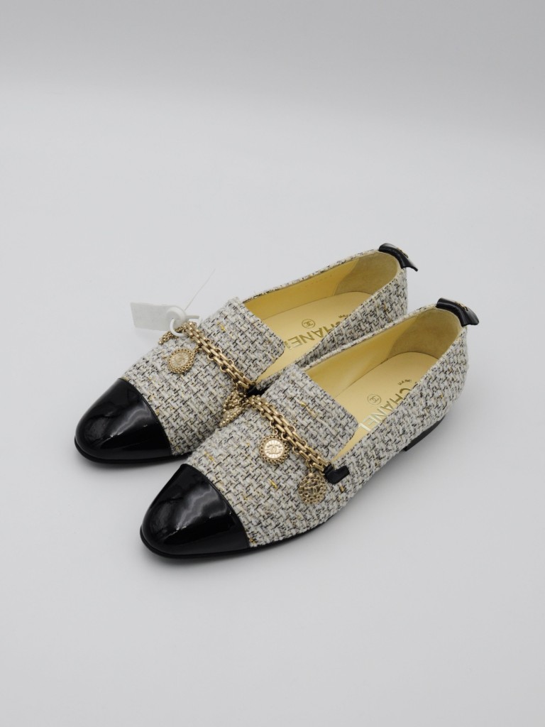 Chanel mocassins
