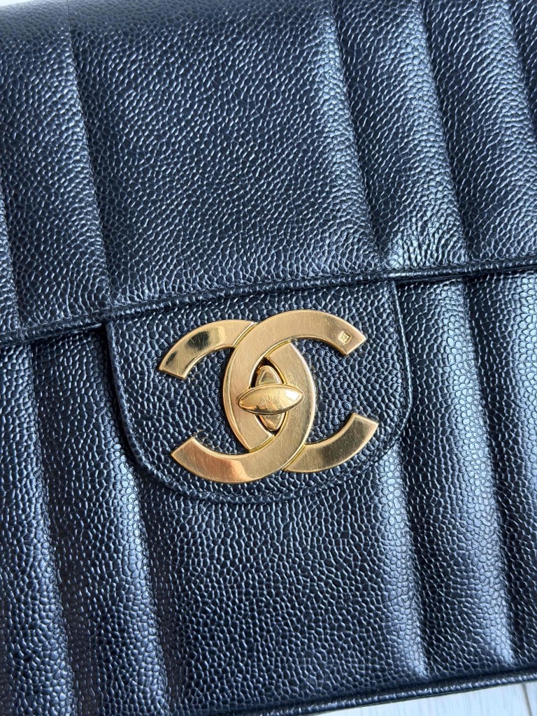 Chanel Classic Jumbo Vintage torebka