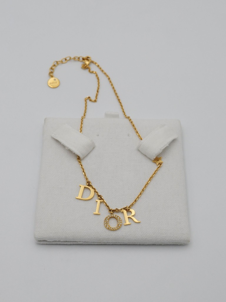 Dior necklace