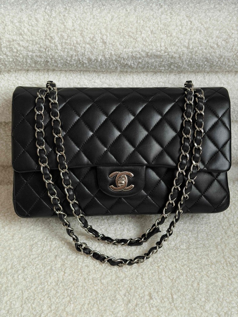 Chanel Classic Medium Double Flap torebka