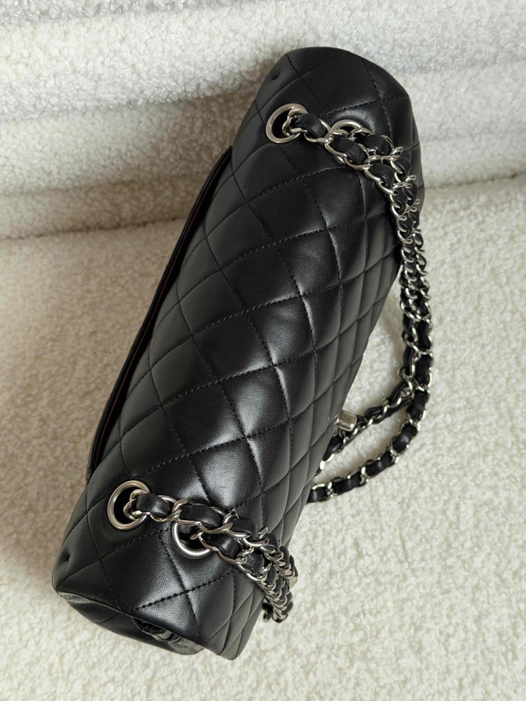 Chanel Classic Medium Double Flap torebka