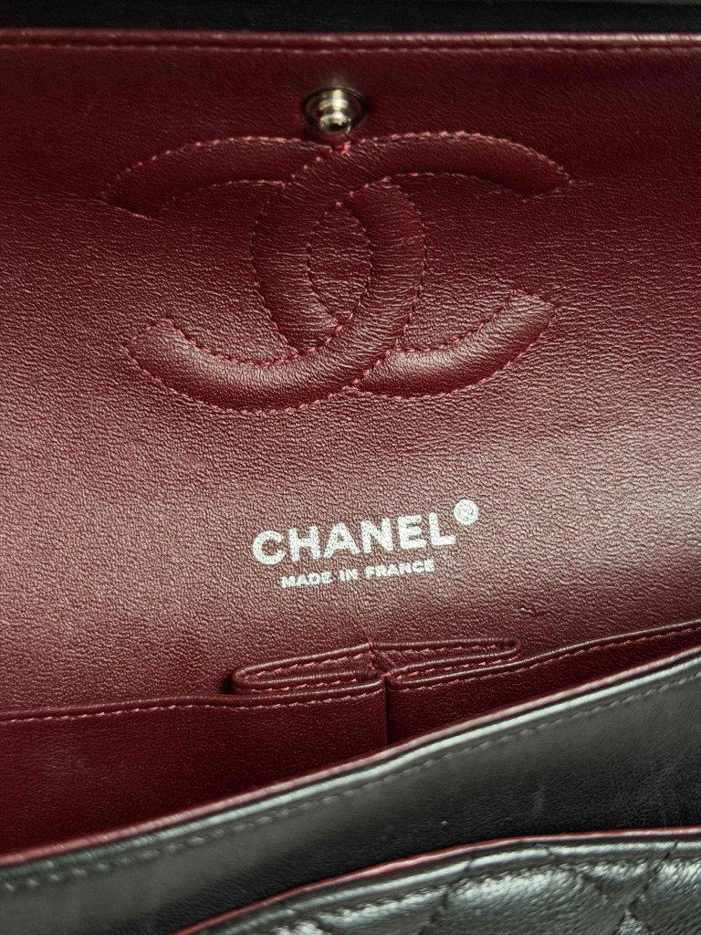 Chanel Classic Medium Double Flap torebka