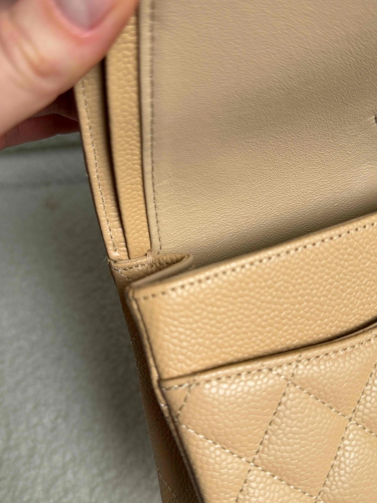 Chanel Classic Medium Double Flap torebka
