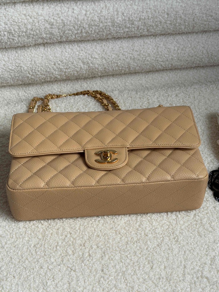 Chanel Classic Medium Double Flap torebka