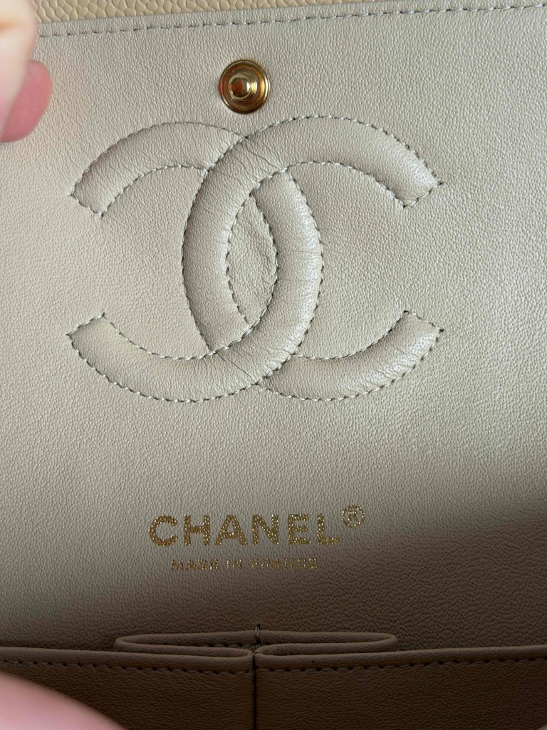 Chanel Classic Medium Double Flap torebka