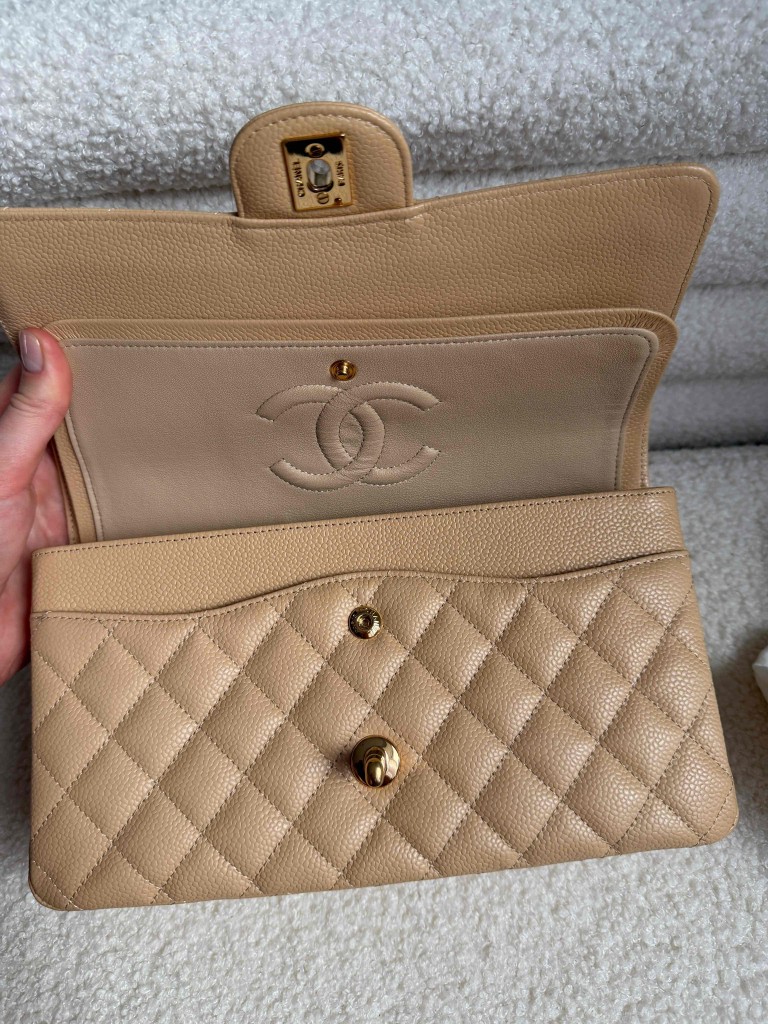 Chanel Classic Medium Double Flap torebka