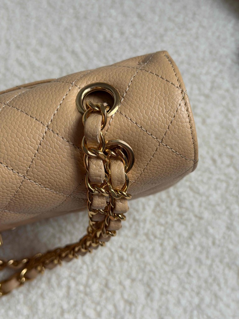 Chanel Classic Medium Double Flap torebka