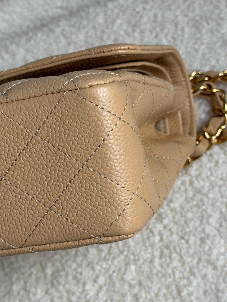 Chanel Classic Medium Double Flap torebka