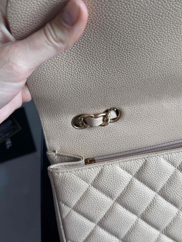 Chanel Classic Jumbo Single Flap bag