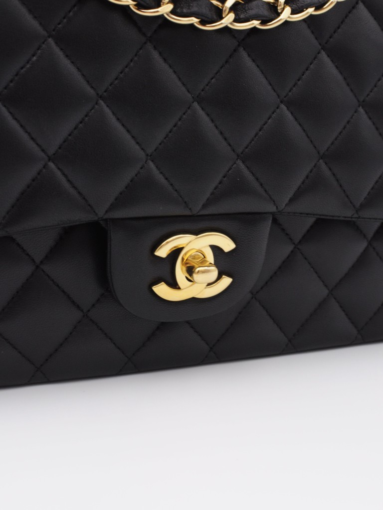 Chanel Classic Medium Double Flap torebka