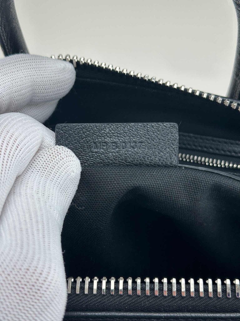 Givenchy Antigona Medium torebka