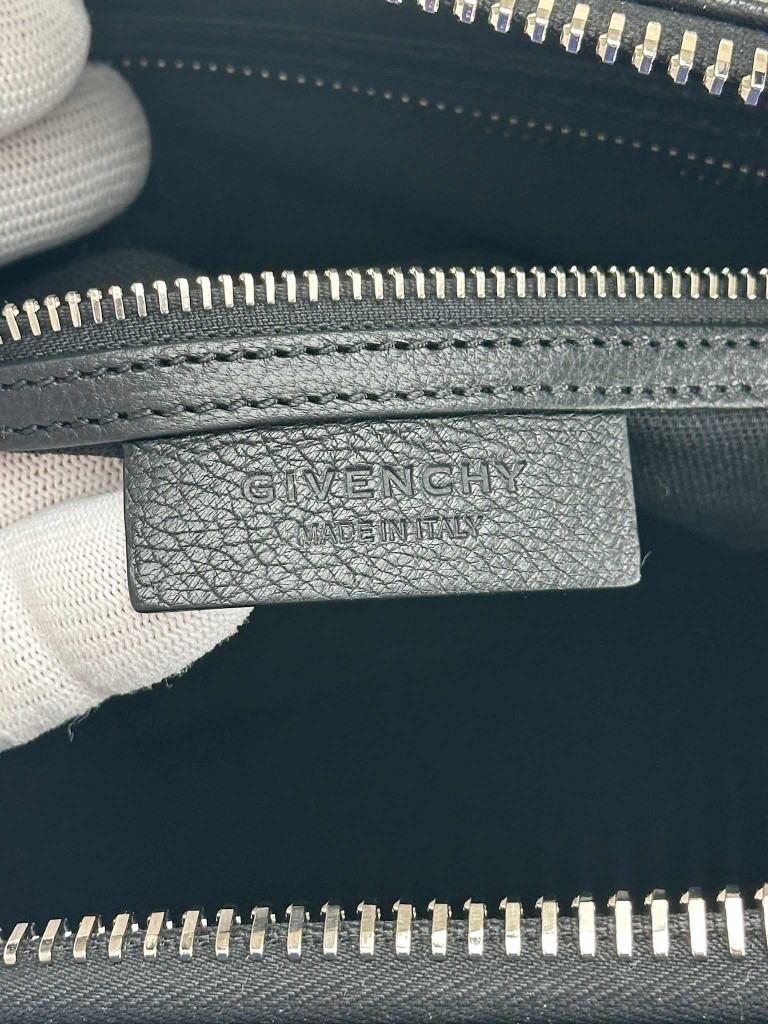 Givenchy Antigona Medium bag
