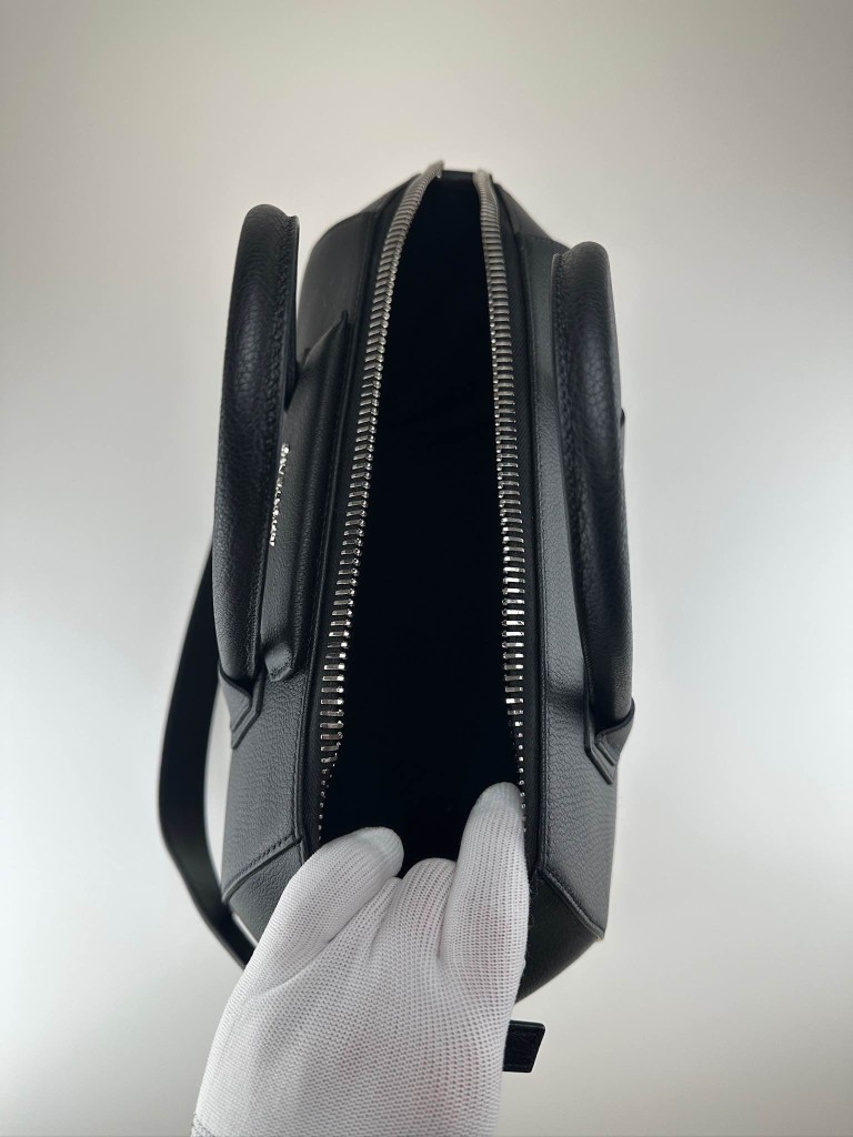 Givenchy Antigona Medium bag