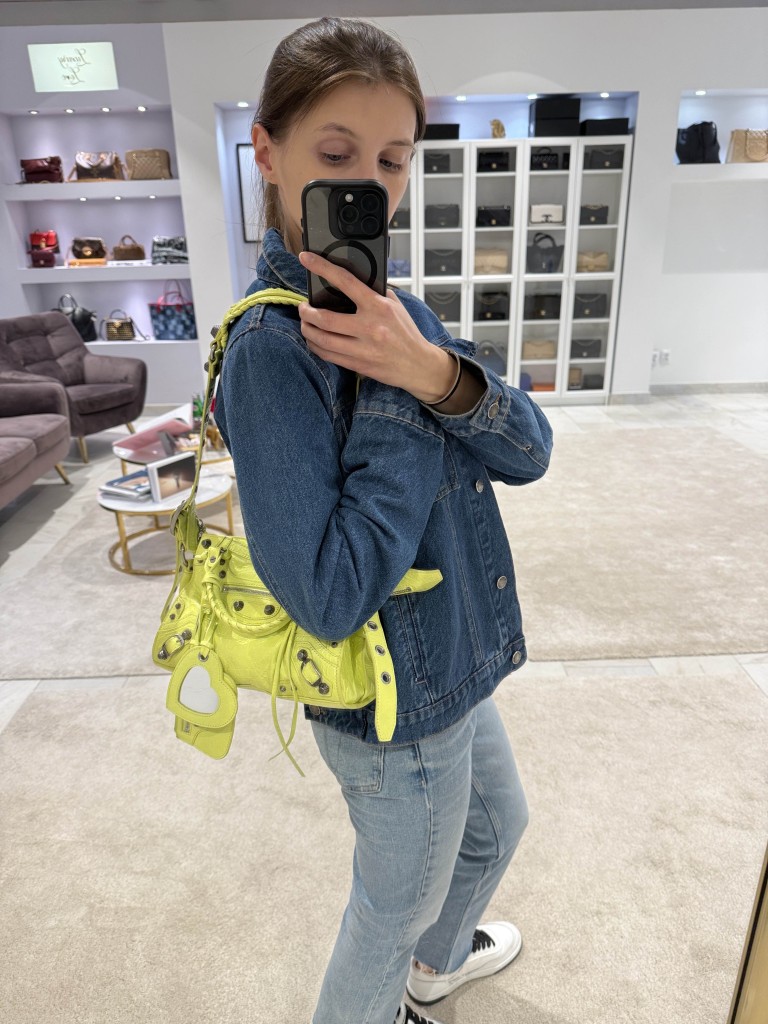 Balenciaga Neo Cagole City XS bag