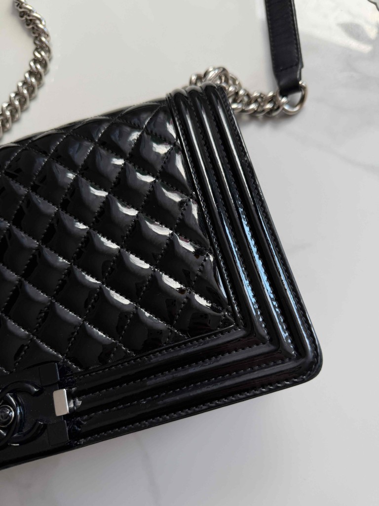 Chanel Boy New Medium torebka