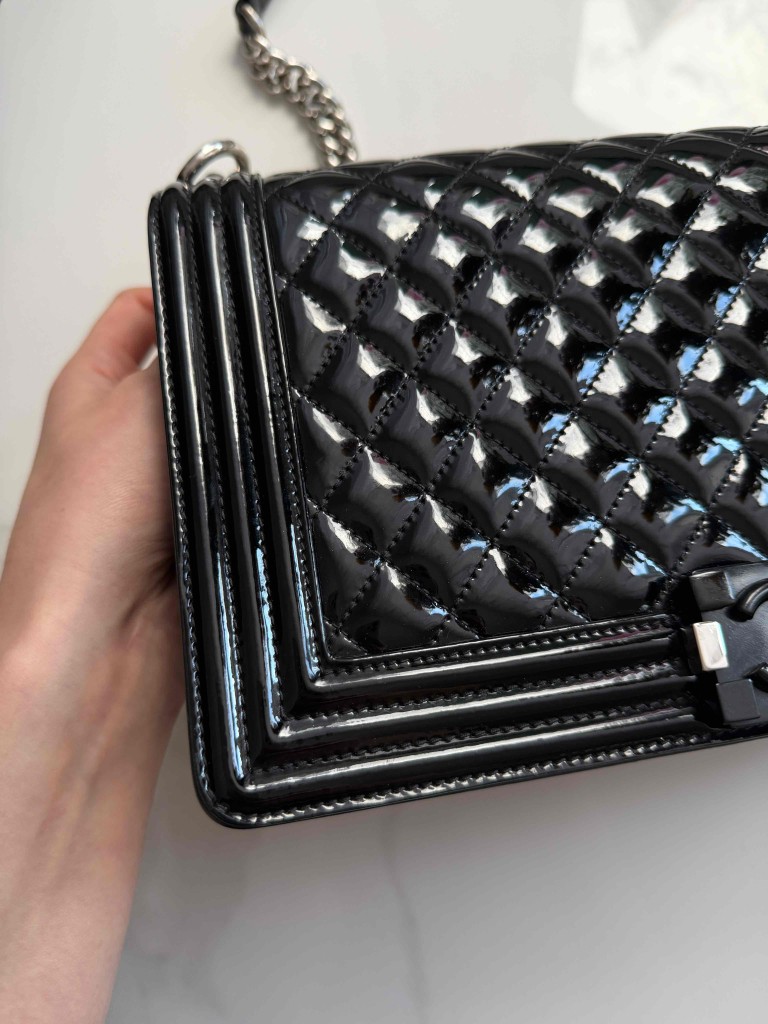 Chanel Boy New Medium torebka