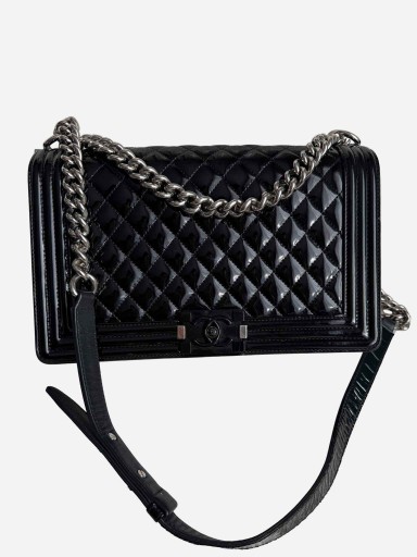 Chanel Boy New Medium bag