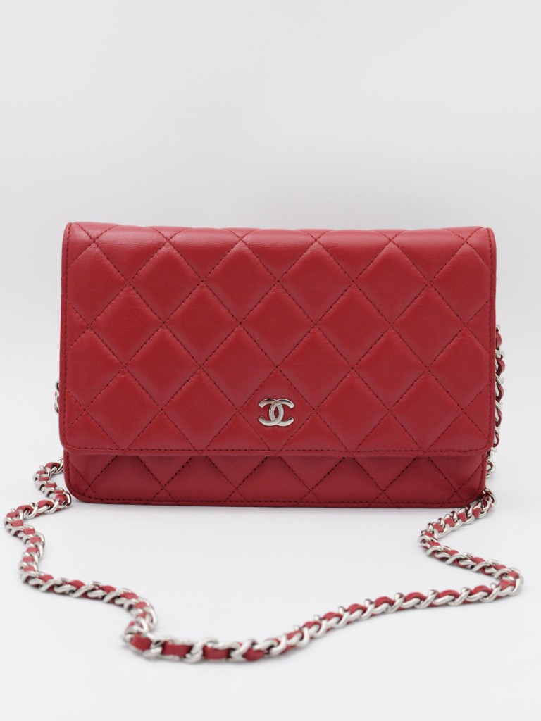 Chanel Wallet on Chain