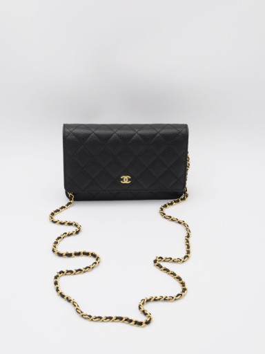 Chanel wallet on chain