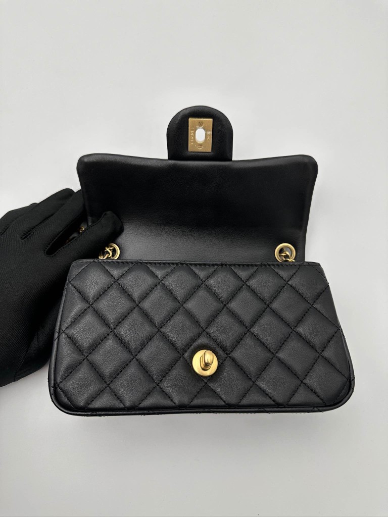 Torebka Chanel Mini Pearl Crush