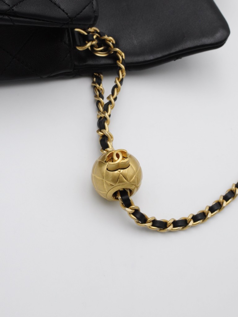 Torebka Chanel Mini Pearl Crush
