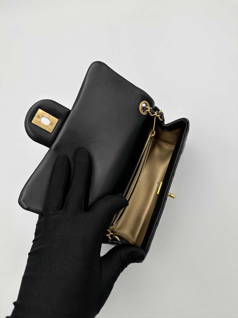 Torebka Chanel Mini Pearl Crush