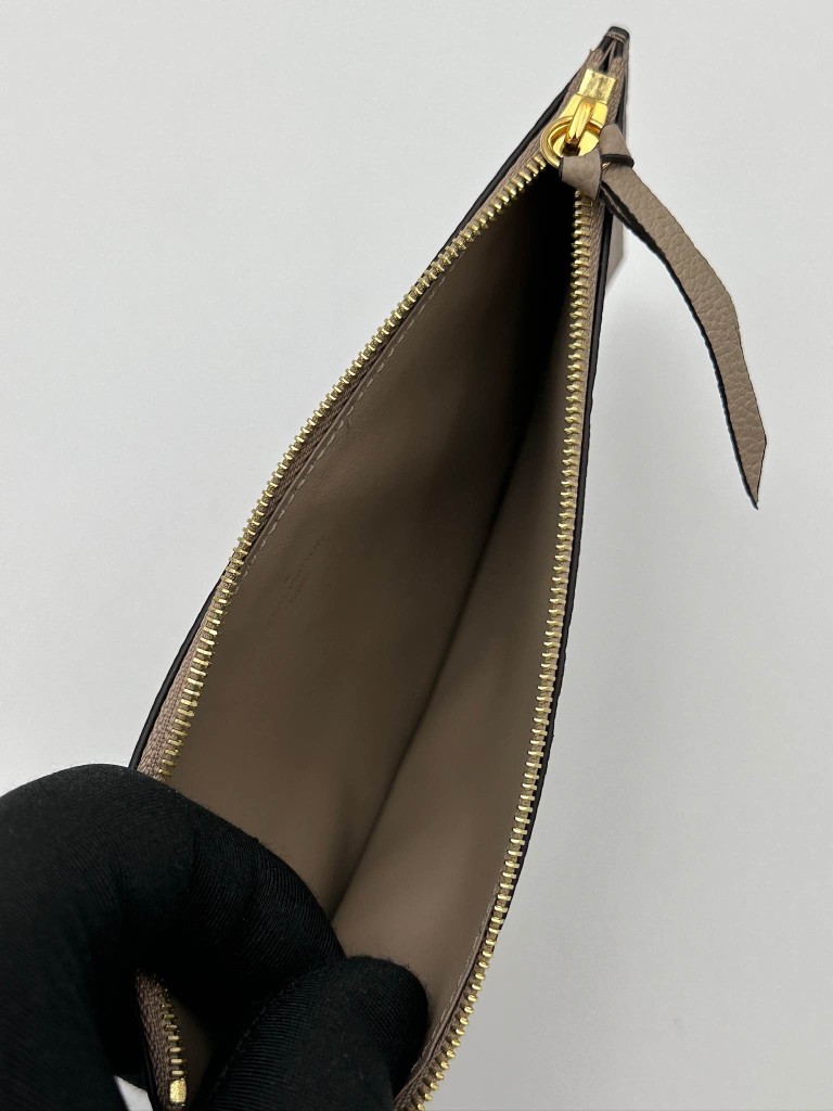Louis Vuitton Felicie Pochette torebka