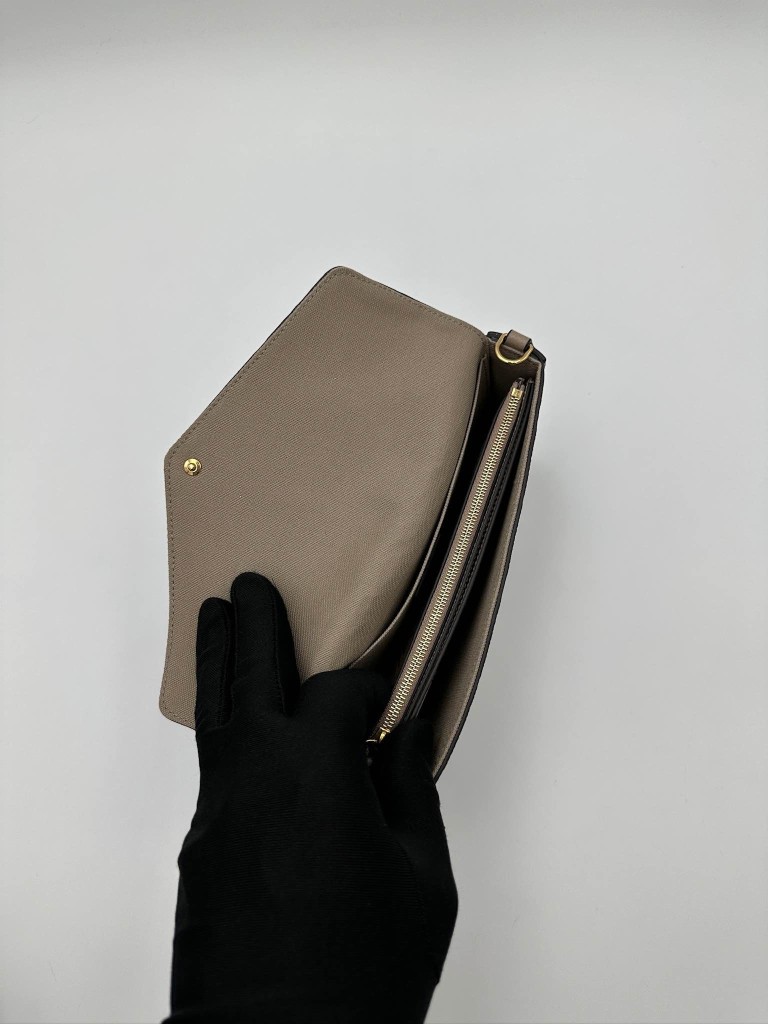 Louis Vuitton Felicie Pochette bag