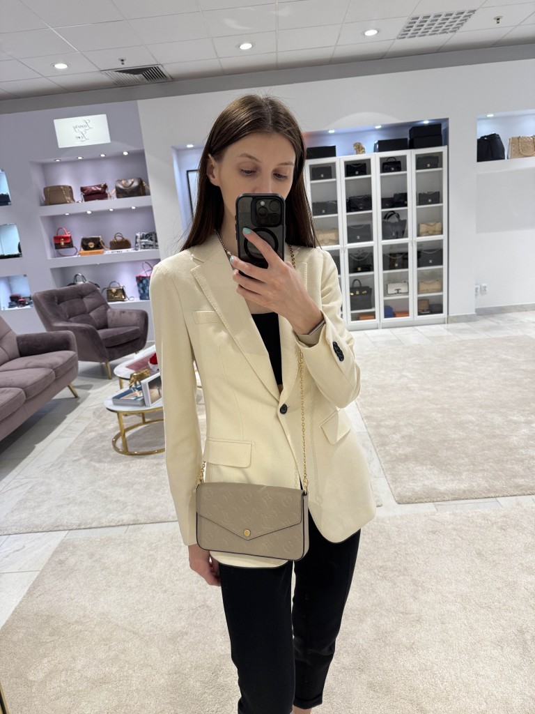 Louis Vuitton Felicie Pochette torebka