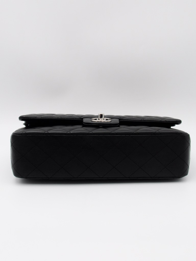 Chanel Classic Medium Double Flap torebka