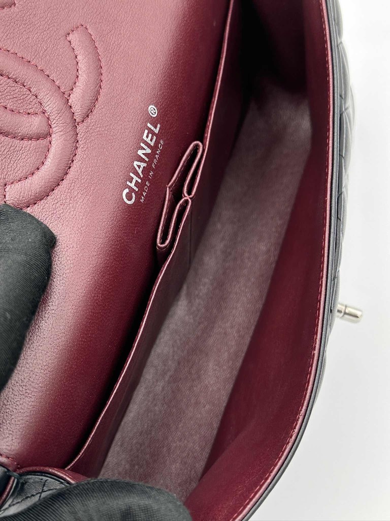 Chanel Classic Medium Double Flap torebka